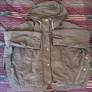 Zara women's Hooded Jacket in Olive Green